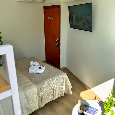 La Viajera Algarrobo